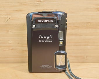 Vintage Waterproof Olympus Stylus Tough TG-835 16MP Blue Digital