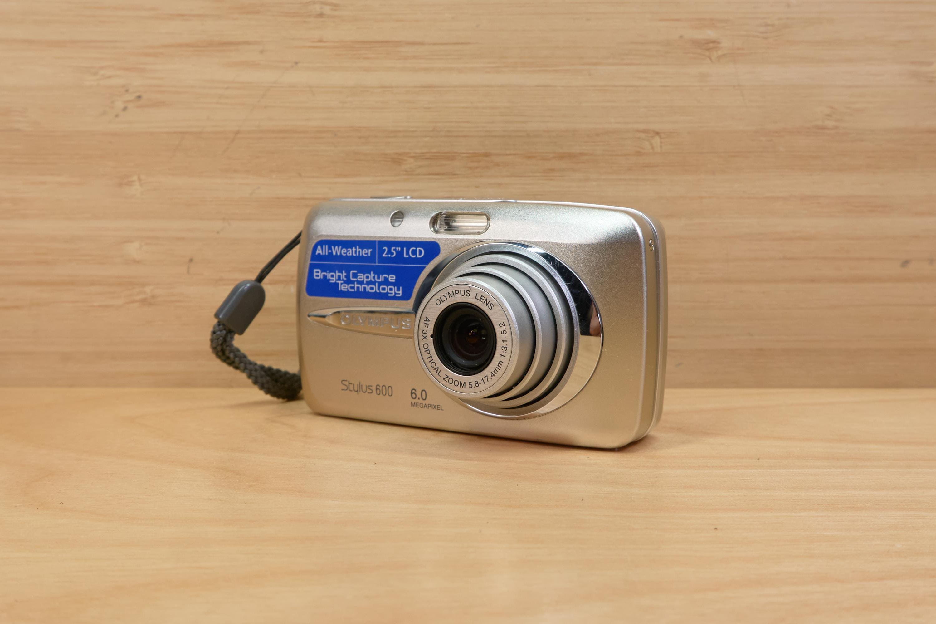 Olympus Stylus 600 Digital Camera
