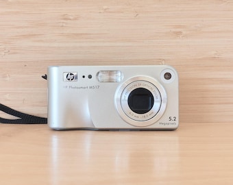 Vintage HP Photosmart M517 Digital Camera 5.2MP 3x Optical Zoom Tested Working