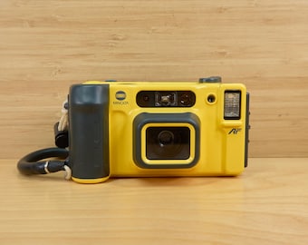 Vintage Minolta Dual 35 Weathermatic Underwater Point and Shoot