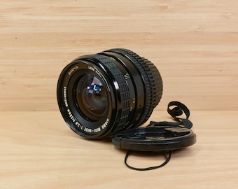 Vintage Sigma Mini-Wide 28mm f/2.8 Manual Lens / MD Mount / Multi-Coated / Made in Japan