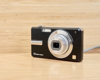 Panasonic Lumix DMC-FX30 Digital Compact Camera W/ Leica Lens