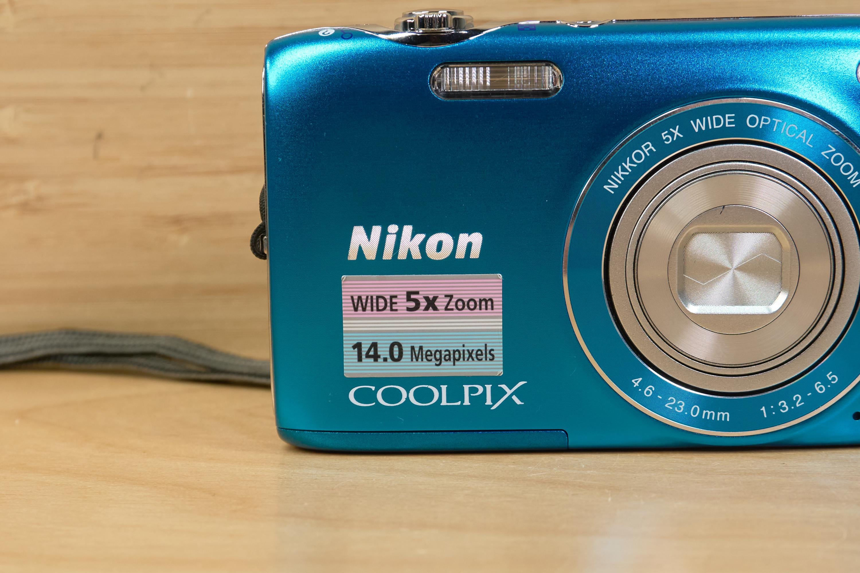 Vintage Nikon Coolpix S3100 Digital Camera / 14MP / 5x Optical