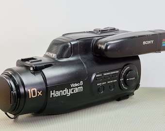 Vintage Sony Handycam CCD-TR710 NTSC Video8 Camera Camcorder, Made