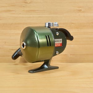 ancien moulinet de pêche sportfisher 6100 Japon fonctionne