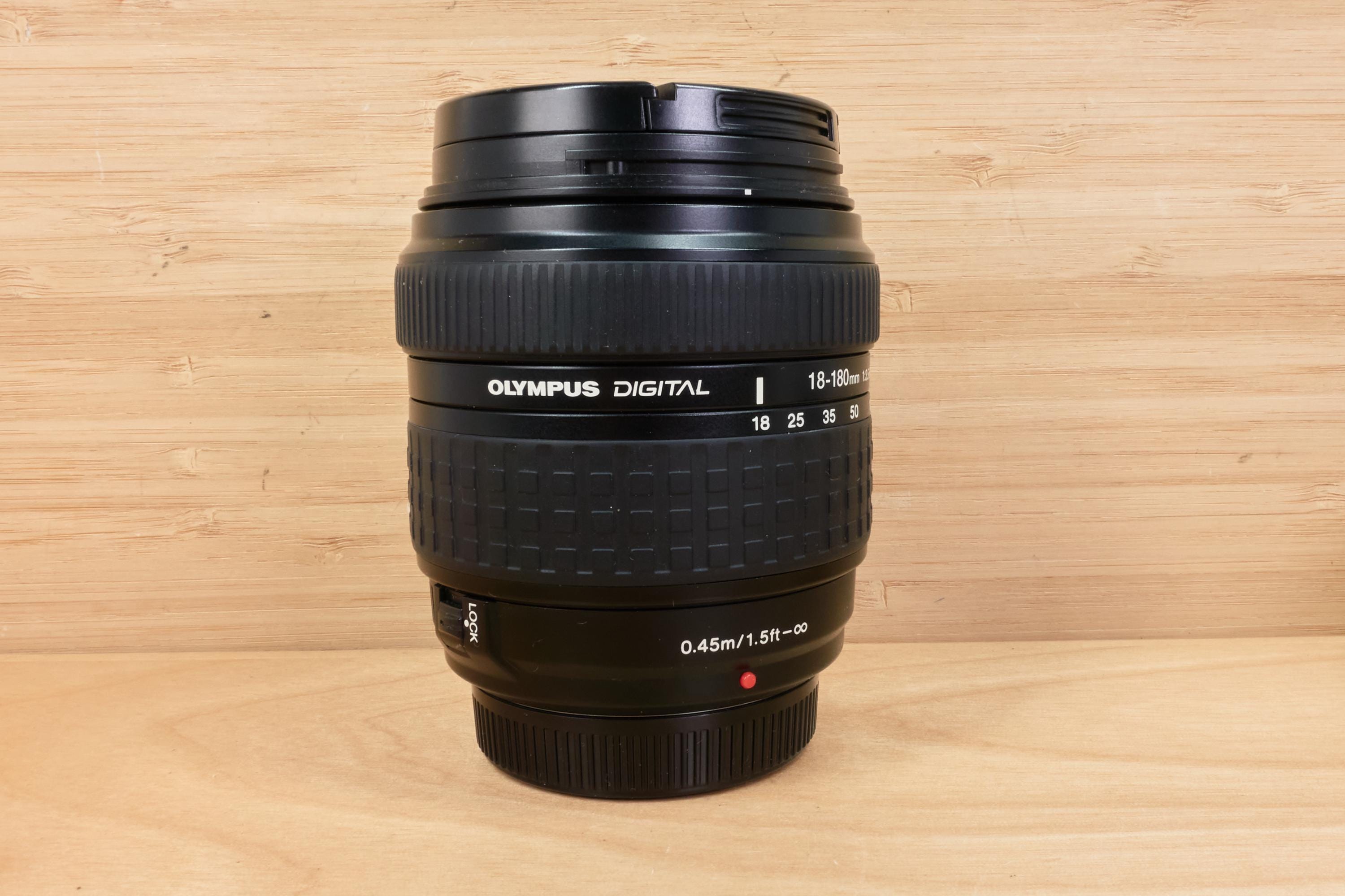 Olympus Zuiko Digital 18–180mm F/3.5–6.3 Lens / Four Thirds Mount