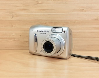Vintage Olympus FE-110 5MP Digital Camera, with 2.8X Optical Zoom