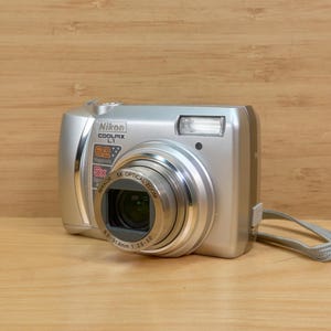 ヴィンテージ Nikon Coolpix L1 / 6.2 MP デジタルカメラ / 5倍ズーム 