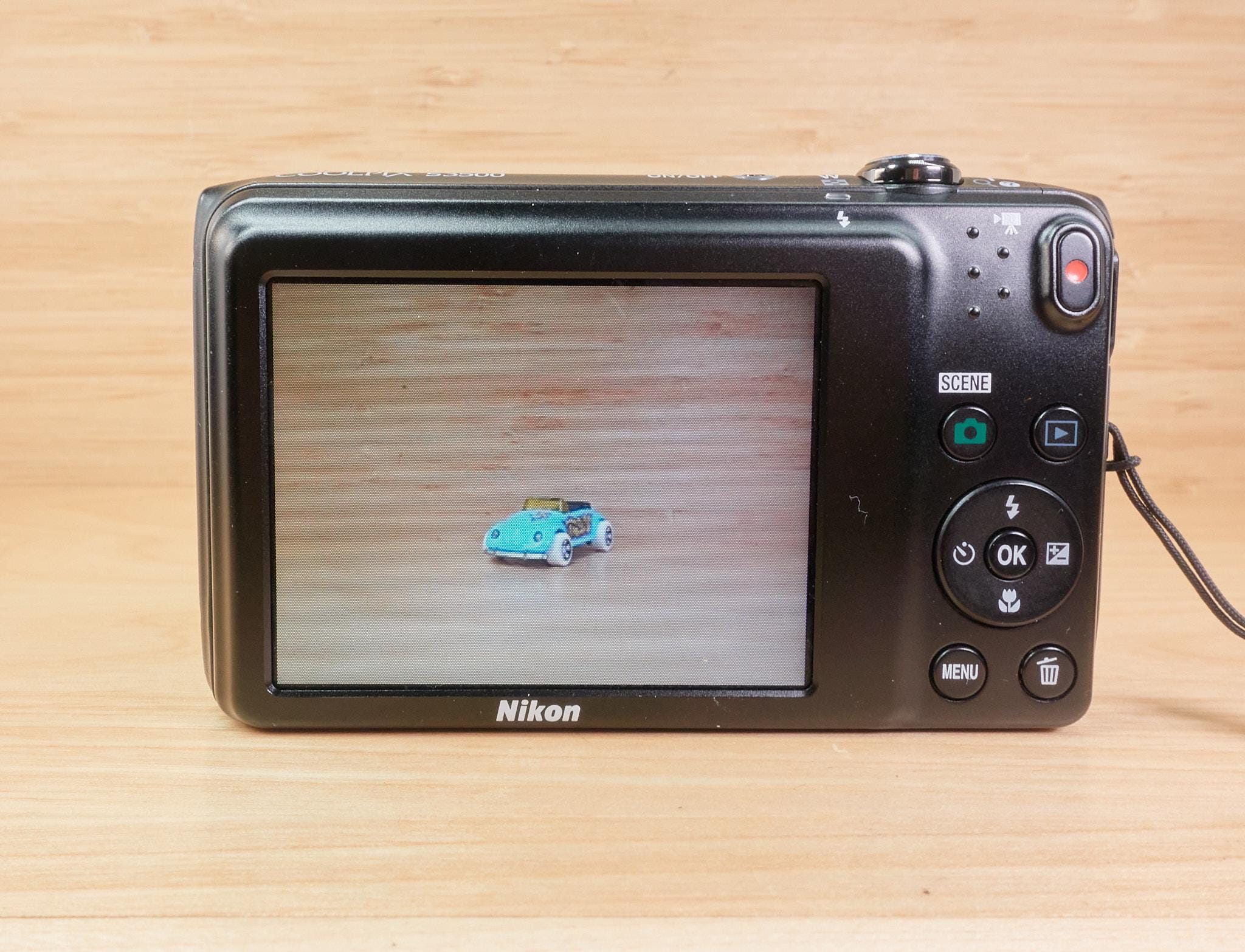 Nikon Coolpix S3600 Digital Camera / 20.1MP / 8x Optical Zoom
