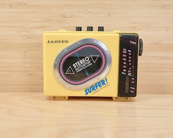 Lloyds Surfer C3090 AM FM Cassette Player Radio, Vintage Yellow