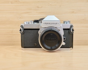 Vintage Nikon Nikkormat FT2 35mm SLR Film Camera Body