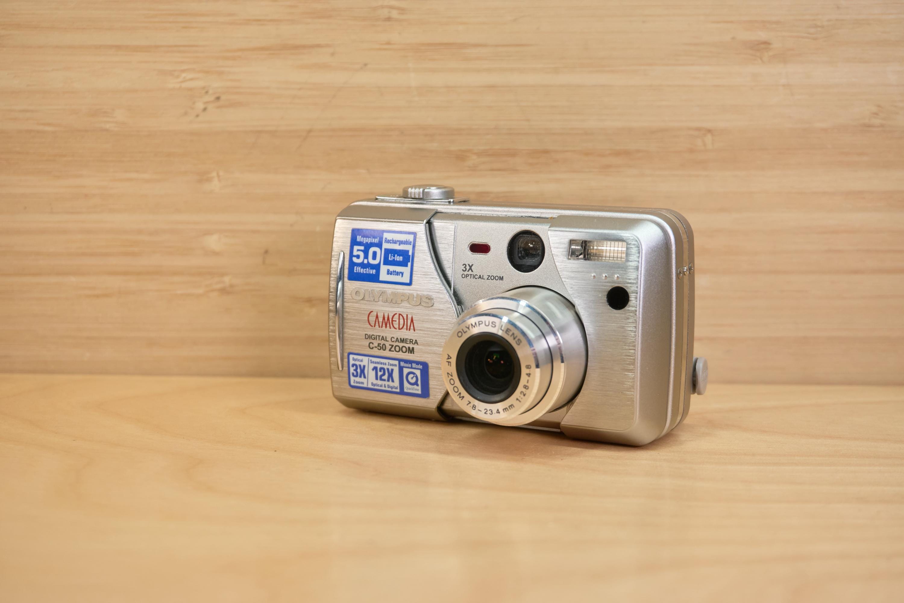 Olympus Camedia C-50 / 5MP Digital Camera / 3x Optical Zoom