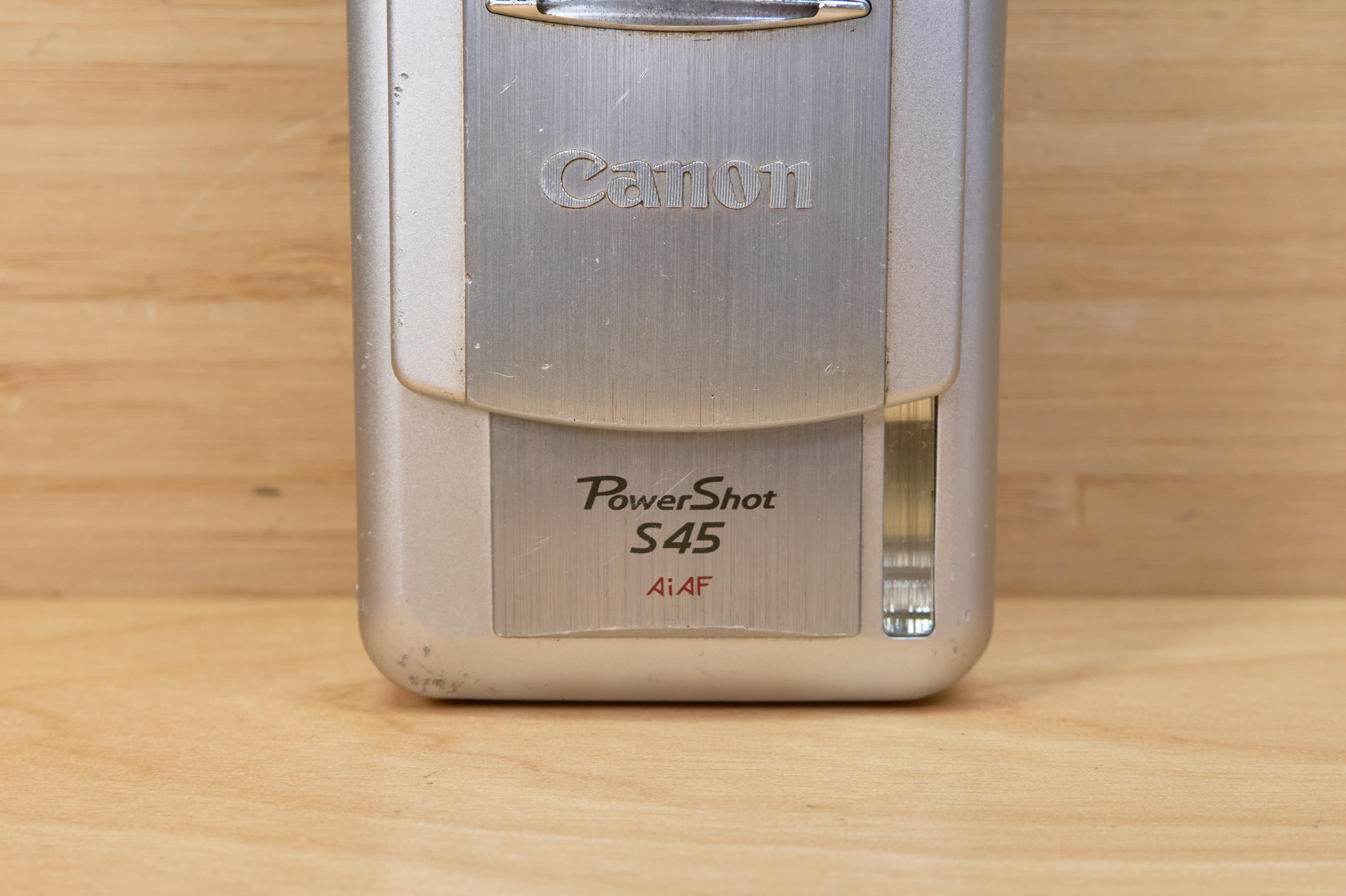 【美品レトロ】Canon PowerShot S45 Vintage Canon PowerShot S45 4MP Digital Camera w/ 3x Optical