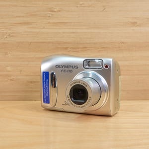 Vintage Olympus FE-110 5MP Digital Camera, with 2.8X Optical Zoom