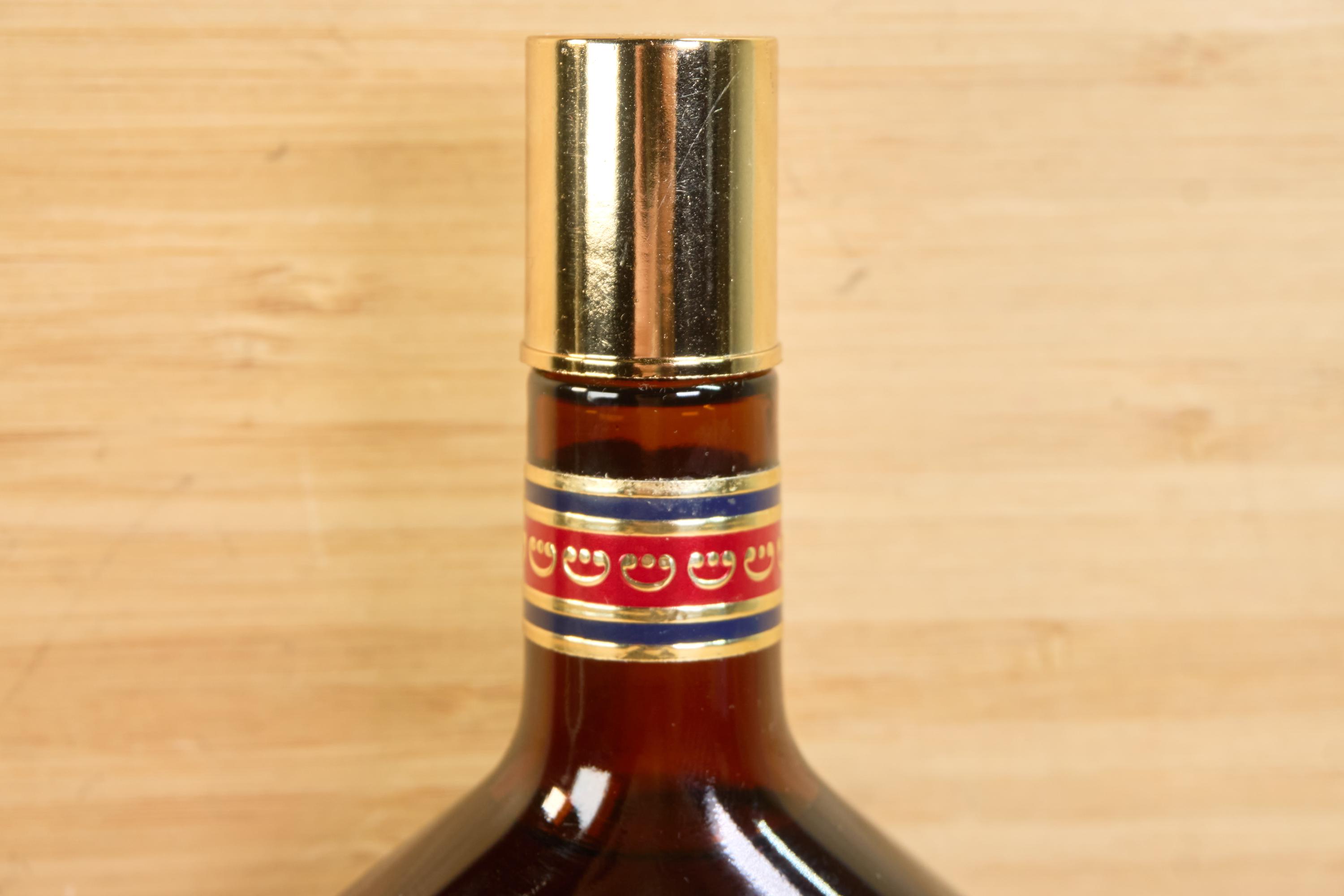 Vintage Royal Pub Cologne by Revlon: Rare Men