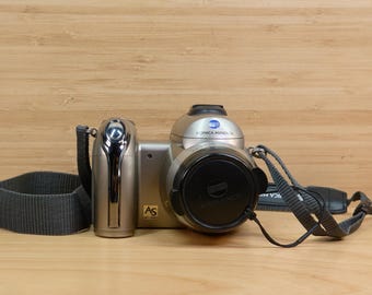 ヴィンテージ コニカミノルタ DiMAGE Z6 デジタルカメラ / 6 MP / 12倍