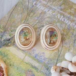 Romantic Real Flower Resin Earrings | Vintage Oval Studs with Enamel Frame | Unique Floral Statement Earrings | Elegant Victorian Jewelry