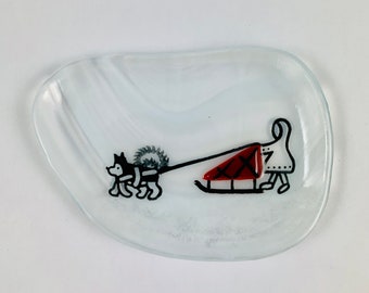 Dog Sled Fused Glass Tea Bag Catcher Dish