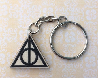 Wooden Harry Potter Deathly Hallows keychain keyring - Hermione Granger Ron Weasley Dumbledore Draco Malfoy Severus Snape - FREE SHIPPING