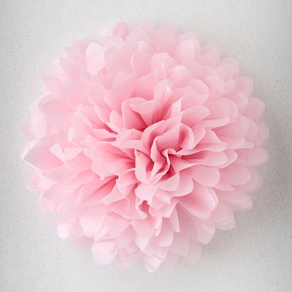 Misty Rose Tissue Paper Pompom (différentes tailles)