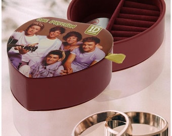 One Direction Jewelry Box, Heart Shaped Organizer, Officially Licensed