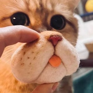 Cat Whisker Holder | Custom Cat Muzzle & Nose Keepsake from Photo | Felted Pet Face Magnet | Cat Memorial Gift | Personalized Cat Mom Gift