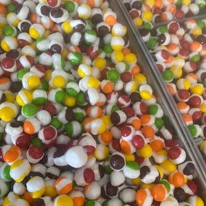 Unicorn Kibble/Freeze Dried Candy/Freezedried Candy/Freeze Dried Snacks/ Freeze Dried Rainbow Candy/Rainbow Candy/Freeze-Dried Candy