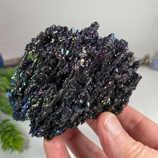 Silicon Carbide Lab Grown Crystal, Man Made Rainbow Carborundum, Blue Black with a glittery rainbow sheen, 241 grams, No 895