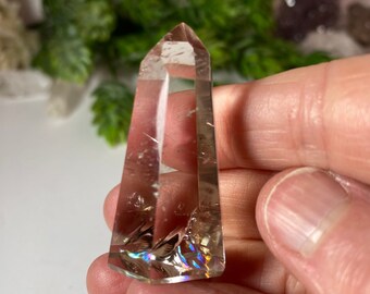 Smoky Quartz Crystal Point from Brazil, Excellent clarity and quality with an expert cut and polish, Smoky Quartz Tower, 24 grams, No 824