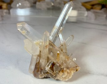 Quartz Crystal Cluster from Columbia | Natural Raw Crystal | Mineral Specimen | Quality and Clarity | 59.6 grams | No 677