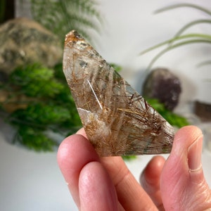 Rutilated Quartz Free Form from Brazil, Polished Free Form Crystal with Golden Rutile, 29 grams, No 765