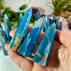 ONE Blue Onyx Point from Argentina, Beautiful color and polish, Lemurian Aquatine Calcite Tower, Average Size 3 inches tall, No 834 image 4