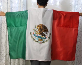 Bandera mexicana para el hombro, pañuelo con la bandera mexicana para usar como prenda de vestir, artículo patriótico para aficionados, accesorio para el estadio, atuendo para fiestas y días de partido.