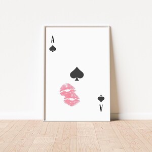 Art mural de cartes à jouer, impression as de pique, lèvres baiser rétro tendance, impression femme fatale, esthétique glamour, ambiance vintage, carte à jouer rétro