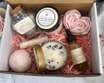 Gift for Mother, Mother Day, Handmade Spa Gift Box, Soy Candle, Rose Bath Bomb, Organic Body Care, Gift Idea, Mom, Gift for Women Girl Aunt