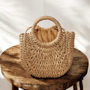 Handgewebte Rattan Halbmond Tasche Große Kapazität Stroh Schulter Tote Boho Sommer Strand Crossbody Handtasche für Frauen