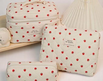 Strawberry Makeup Bag Quilted Cotton Cosmetic Pouch for Women Cute Travel Zipper Toiletry Organizer