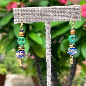 Day of the Dead Dangle Earrings, Halloween Sugar Skull Earrings, Colorful Dia de los Muertos Jewelry, Catrina Earrings, Calavera
