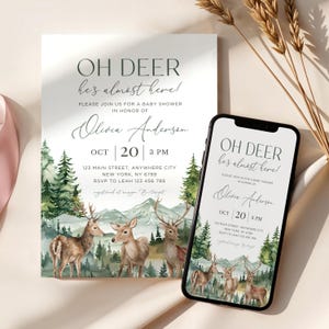 Puede incluir: Invitación a baby shower con ilustración de acuarela de ciervos en un bosque. La invitación dice "OH DEER he's almost here!" con detalles del evento. Un smartphone muestra el mismo diseño.