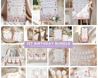 Può includere: Una collezione di articoli per feste a tema fatato, tra cui inviti, cartelli, decorazioni per cupcake e banner. La combinazione di colori è rosa tenue e bianco, con illustrazioni floreali e di fate. Testo: "Sofia's first birthday".