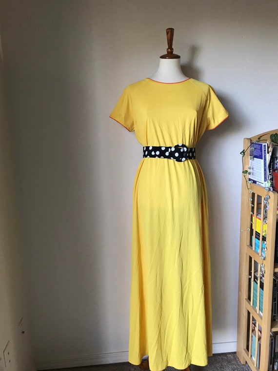 10 Dollar SALE - Vintage yellow maxi night gown d… - image 4