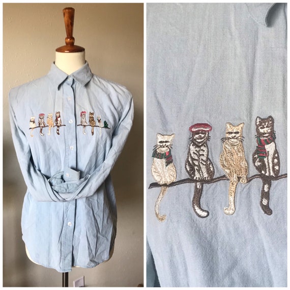 Christmas cats chambray collar button up sz small - image 1