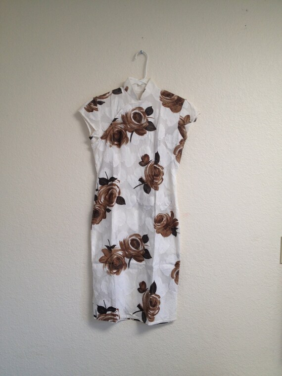 vintage white and brown rose qipao sz S
