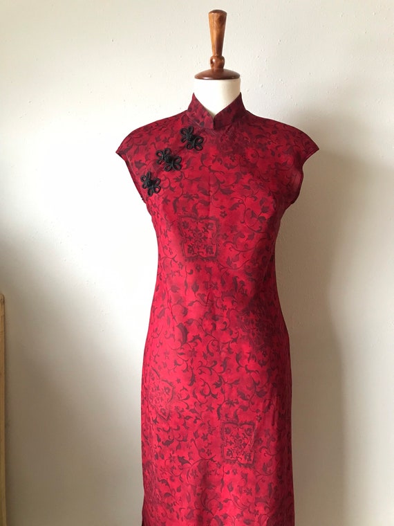 Vintage red cheongsam size small - image 7