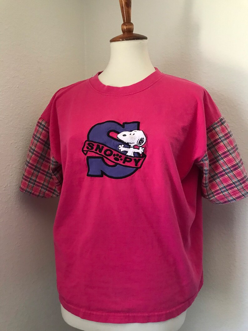 Vintage SNOOPY original pink plaid sleeve t-shirt womens large image 3