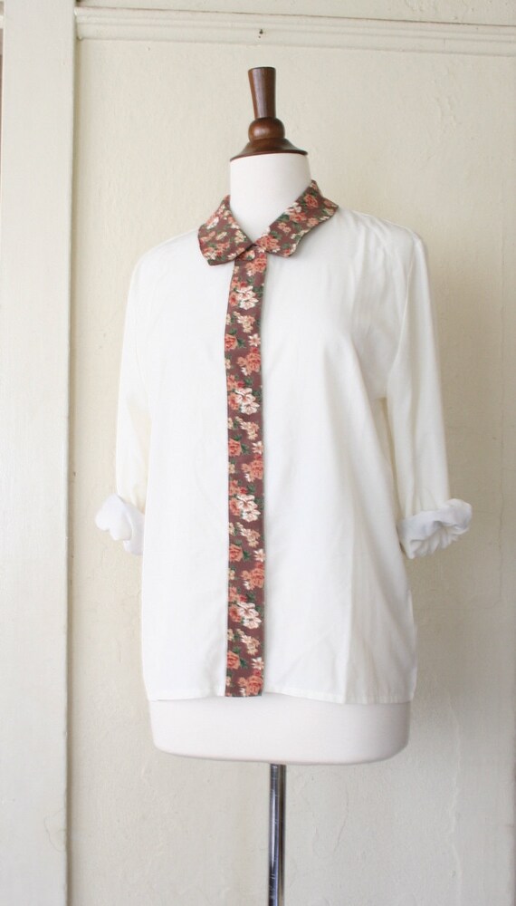 vintage FLORAL collar detail white blouse - image 4