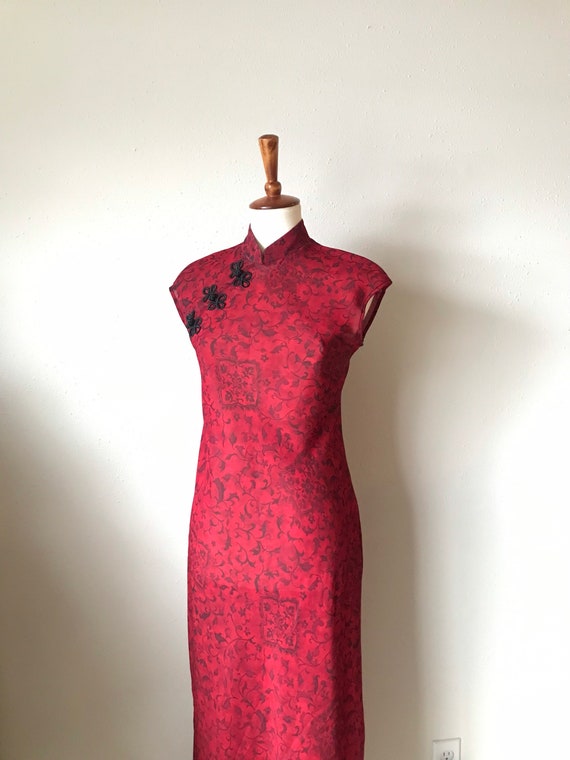 Vintage red cheongsam size small - image 5