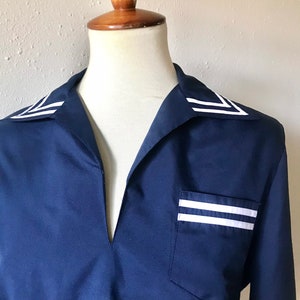 Vintage light sailor long sleeve top sz small to medium image 2