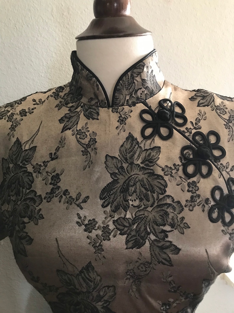 Vintage brown Chinese cheongsam top silky size medium image 4