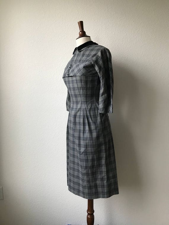 Vintage 1940s grey and blue plaid dress velvet co… - image 3